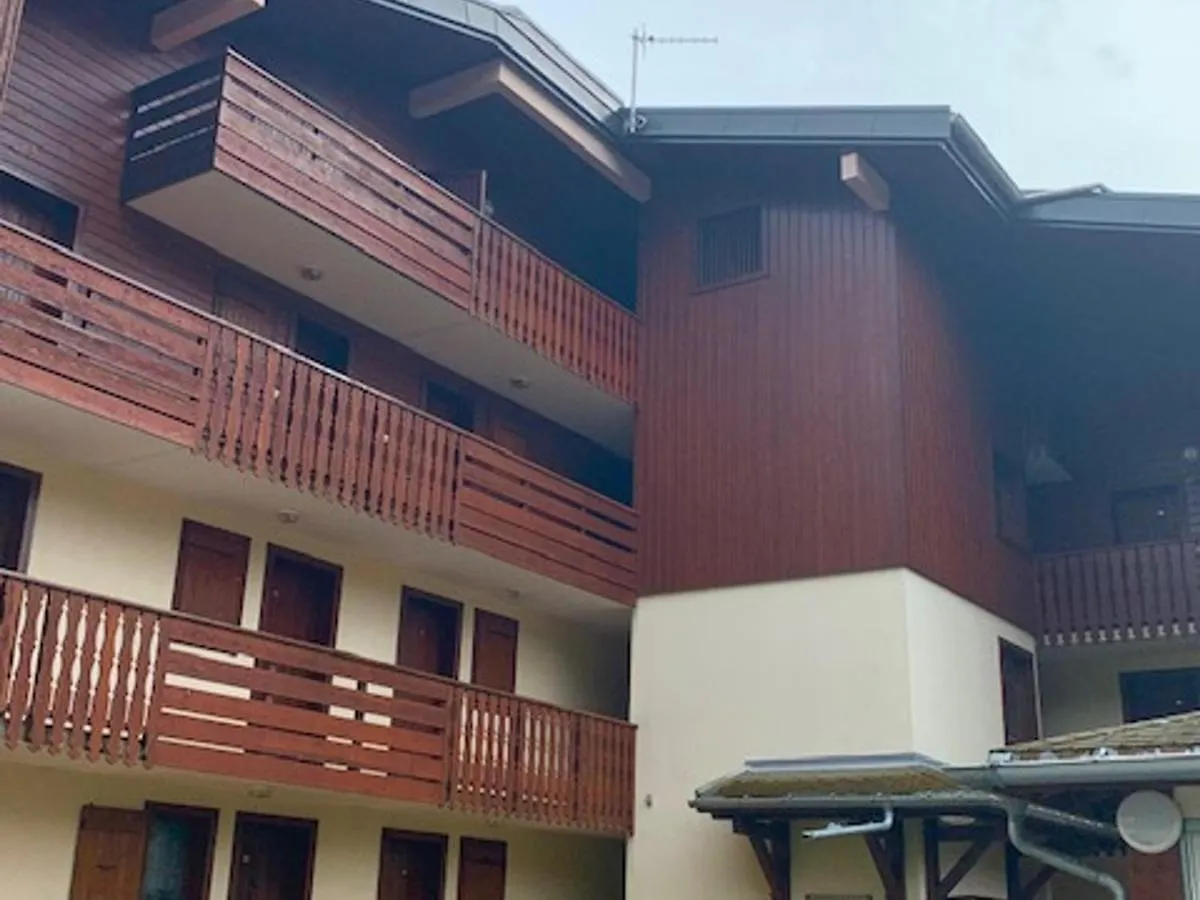 Apartment Appartement Renove A Morillon Avec Terrasse, Proche Du Lac Et Arret Navette - Fr-1-642-36