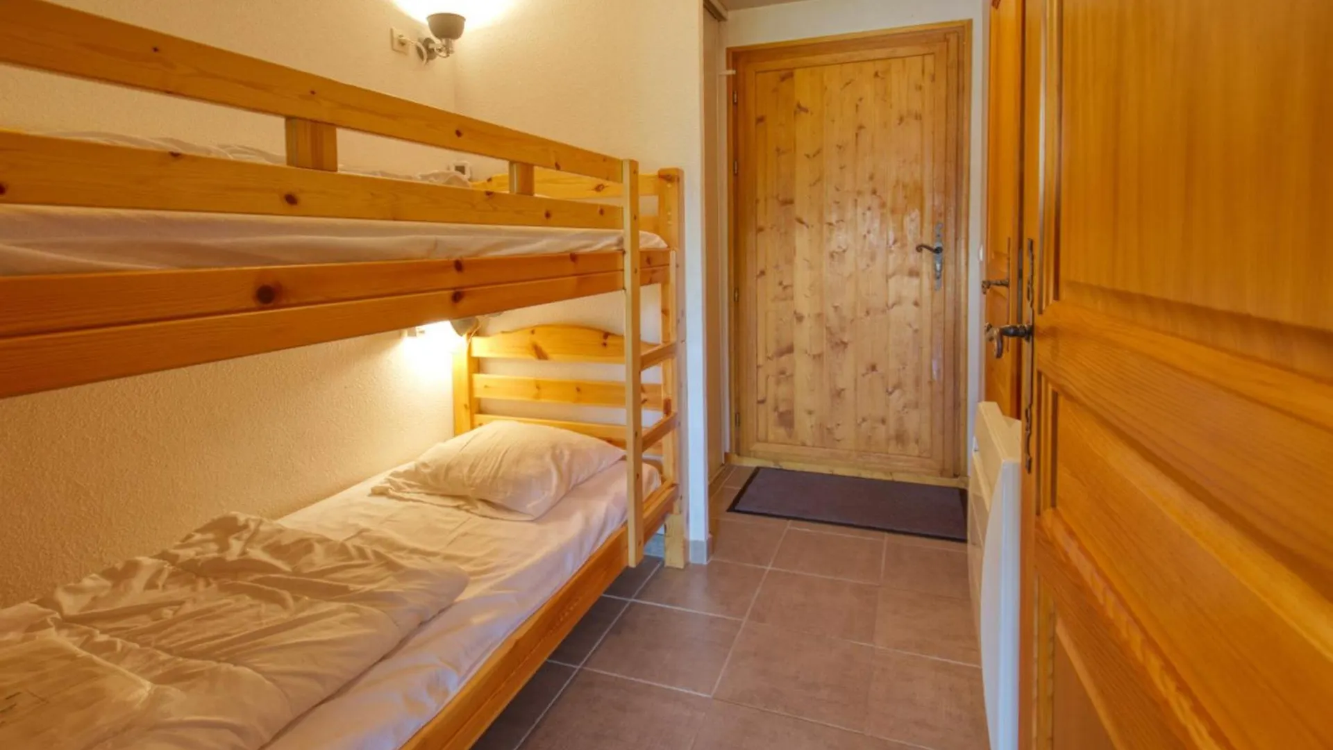 Apartment Appartement Renove A Morillon Avec Terrasse, Proche Du Lac Et Arret Navette - Fr-1-642-36 France